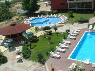 Hotel Amfibia - Baseny i bar