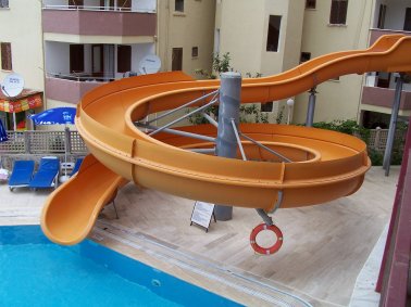 Hotel Doris Aytur - Basen ze zjezdzalnią